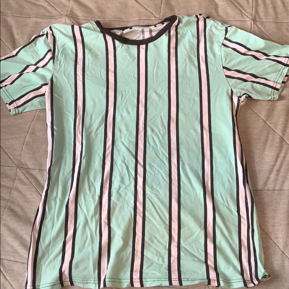 Mint black and white vertical striped pacsun tee